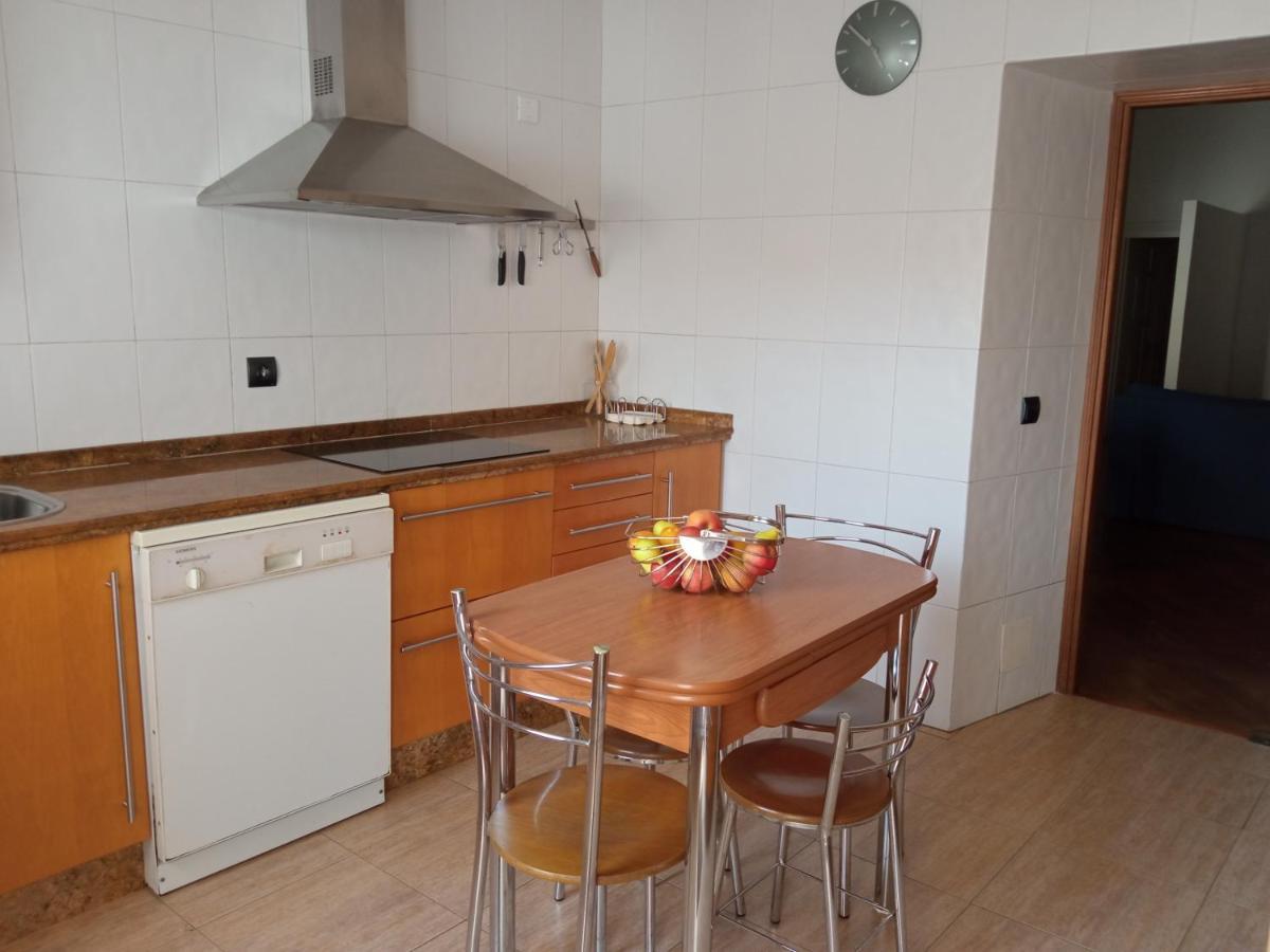 Apartamento La Almena 1 Junto A Plaza Mayor,2 Habitaciones, Parking Gratuito Caces Esterno foto