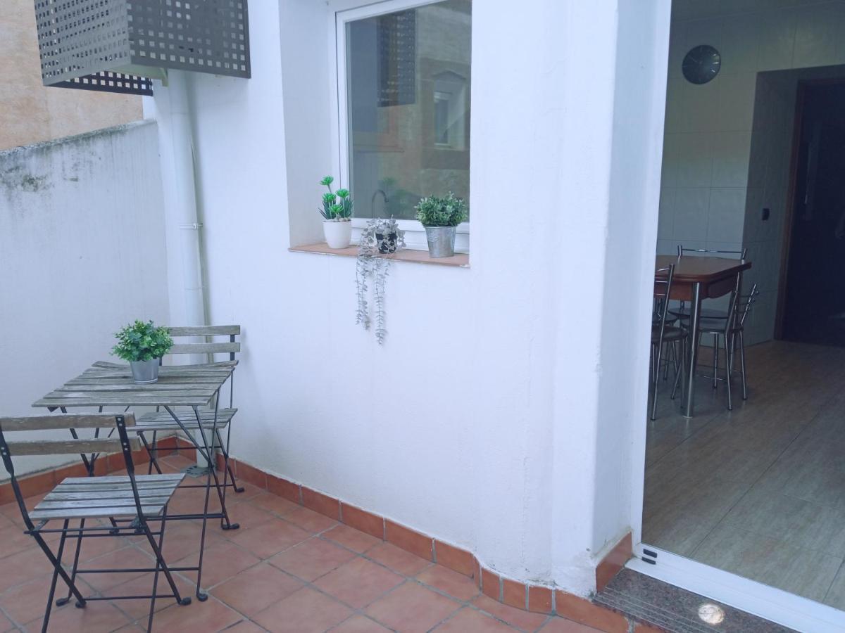 Apartamento La Almena 1 Junto A Plaza Mayor,2 Habitaciones, Parking Gratuito Caces Esterno foto